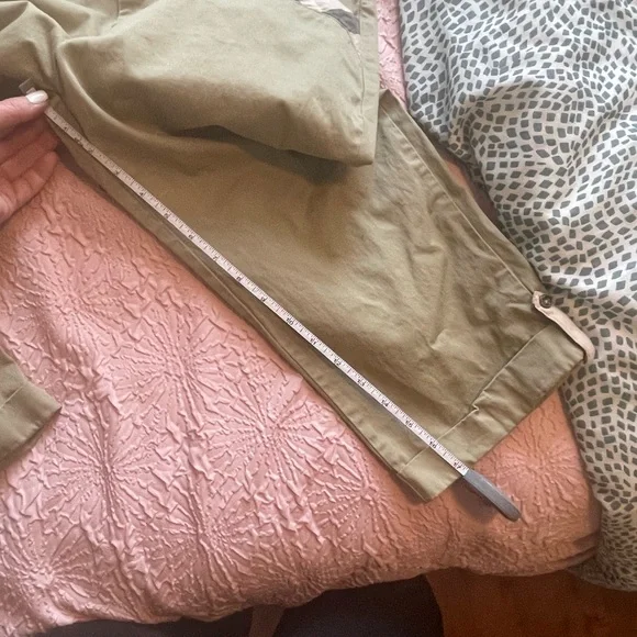 ($50) Burberry Brit Cropped Pants - Picture 10 of 11